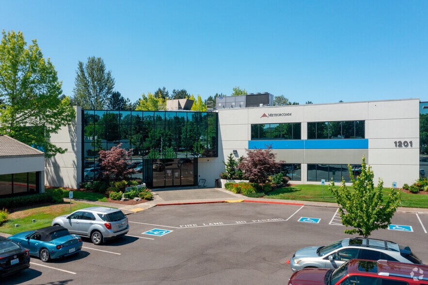 More Photos Of 1131 SW 7th St, Renton Unknown For Lease