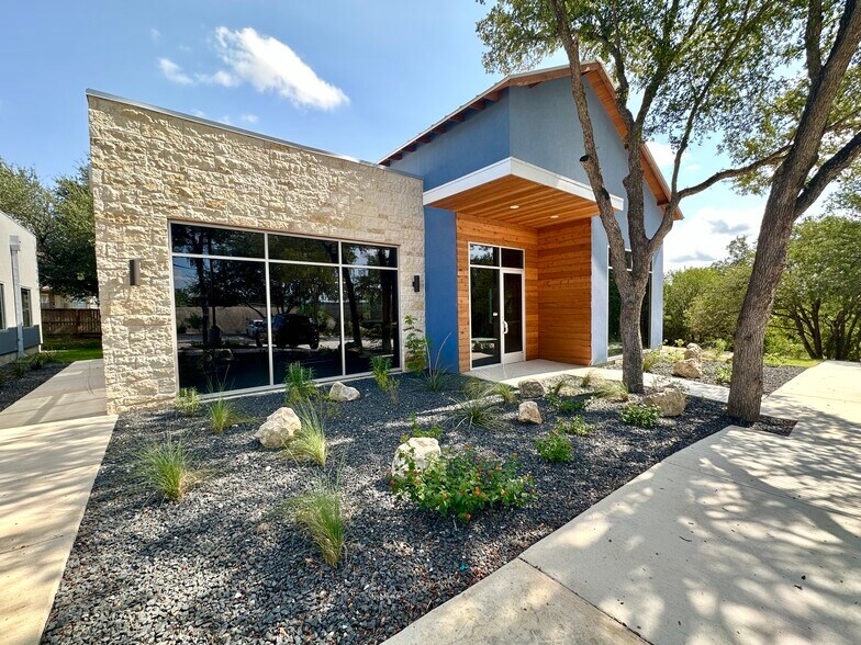 More Photos Of 6705 W Hausman Rd, San Antonio Medical For Lease