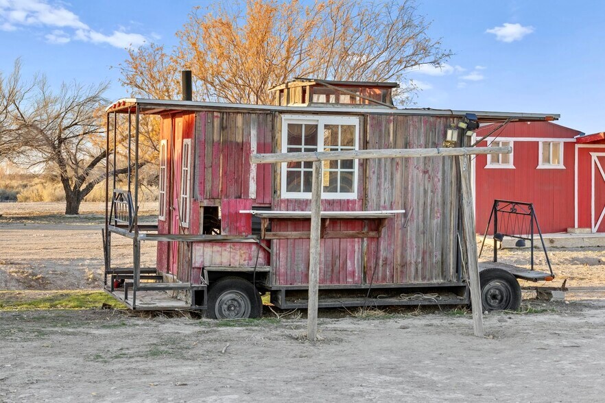 More Photos Of 5770 Peterson rd, Amargosa Valley Specialty For Sale