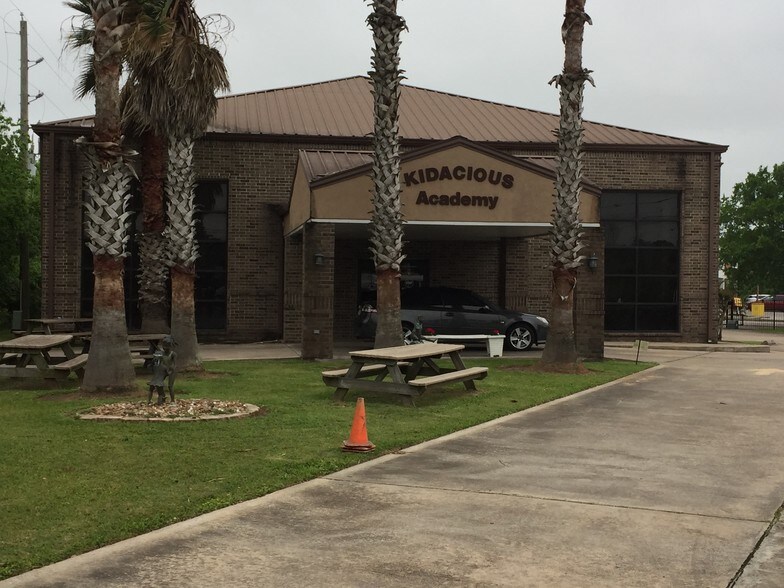 More Photos Of ,  General Retail For Sale