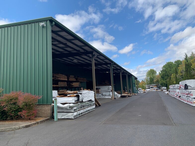 More Photos Of 427 SW Wood St, Hillsboro Warehouse For Lease