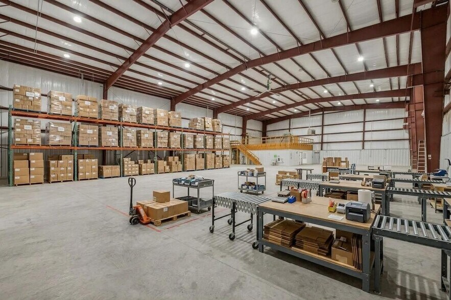 More Photos Of 1972 Red Oak Flats Rd, Dahlonega Warehouse For Sale
