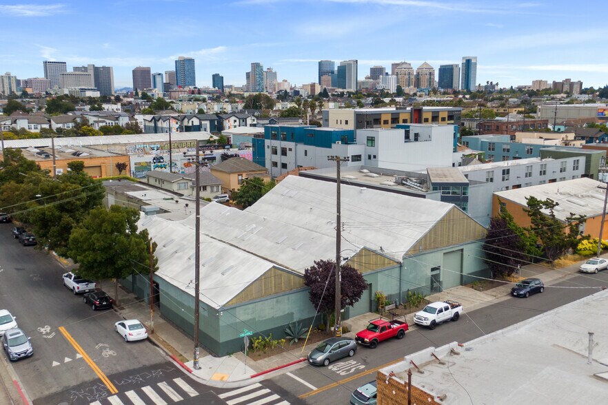 More Photos Of 2534 Magnolia St, Oakland Manufacturing For Sale