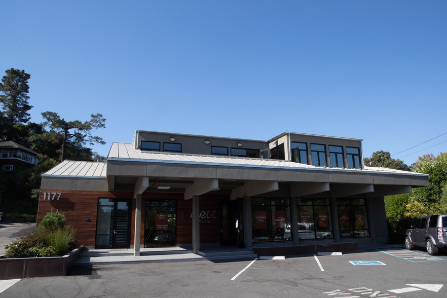 More Photos Of 1177 Magnolia Ave, Larkspur Bank For Lease