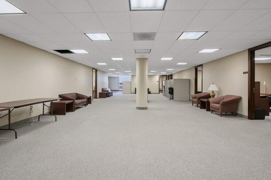 More Photos Of 200 Green St, Fayetteville Storefront Retail Office For Sale