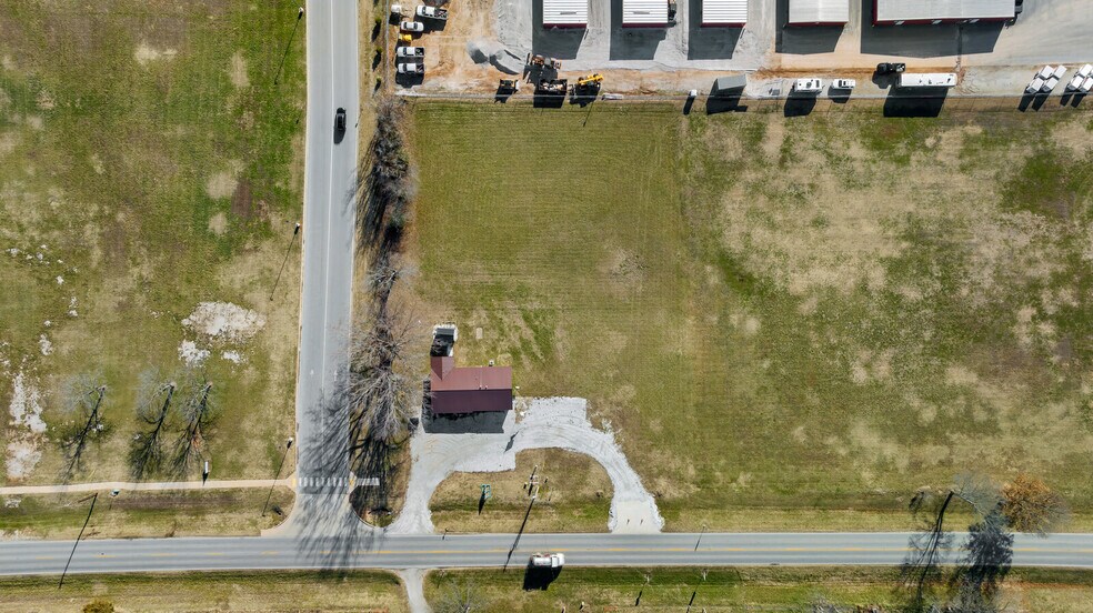 More Photos Of 1997 W Pickens Rd, Pea Ridge Office For Sale