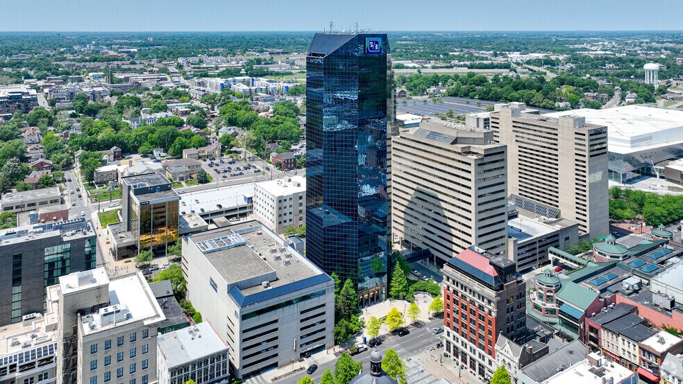 More Photos Of 250 W Main St, Lexington Office For Lease