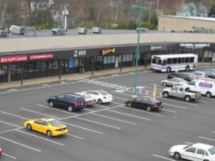 More Photos Of 79 Bicentennial Dr, Manchester Unknown For Lease