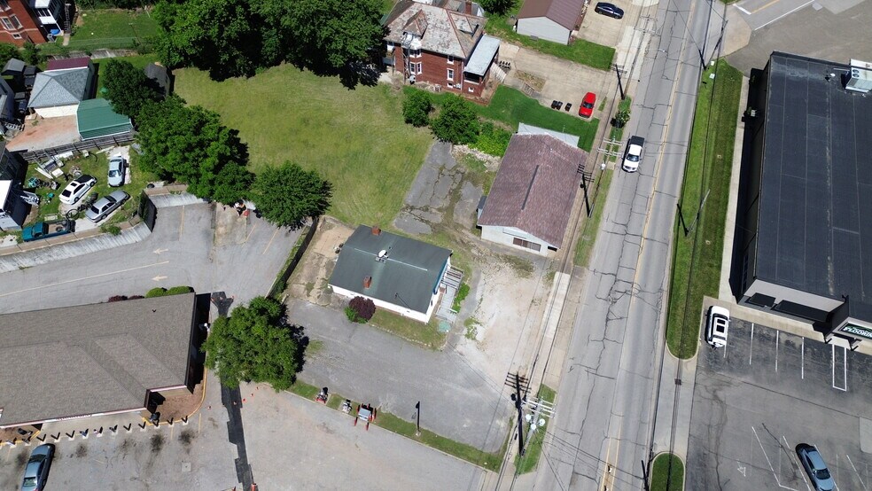 More Photos Of 707 Greene St, Marietta Land For Lease