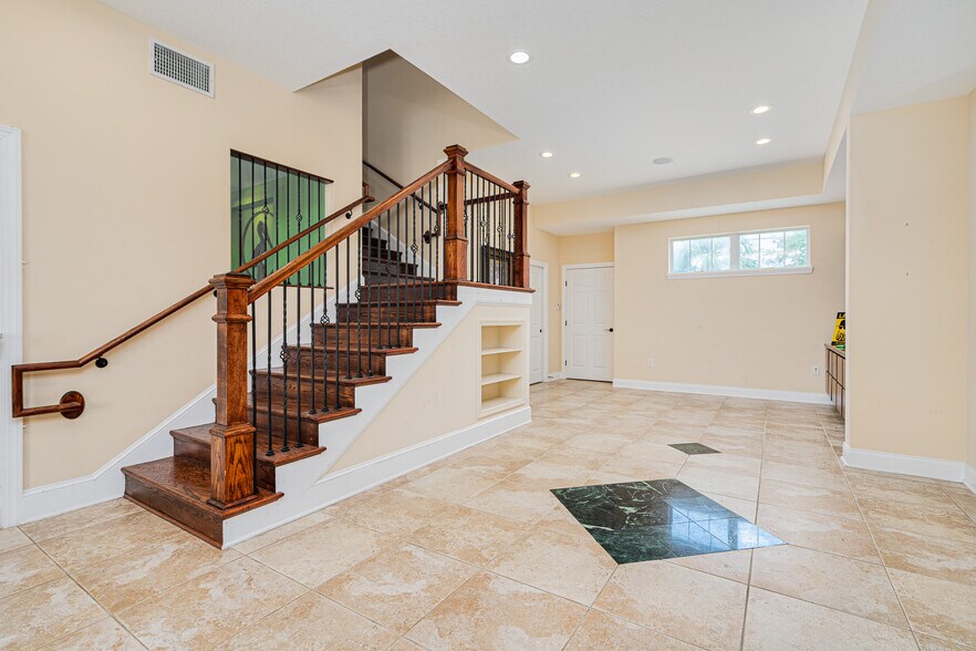 More Photos Of 51 Dunlawton Ave, Port Orange Office For Sale