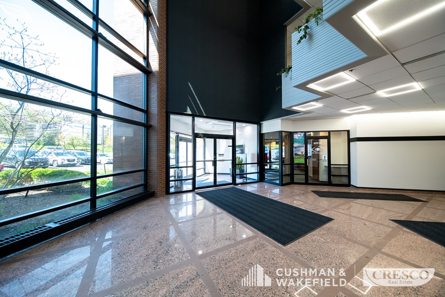 More Photos Of 6500 Rockside Rd, Independence Office For Lease