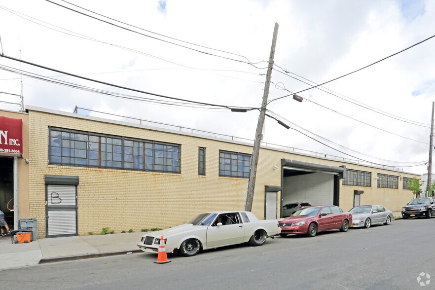 More Photos Of 59-48 55th St, Maspeth Manufacturing For Sale