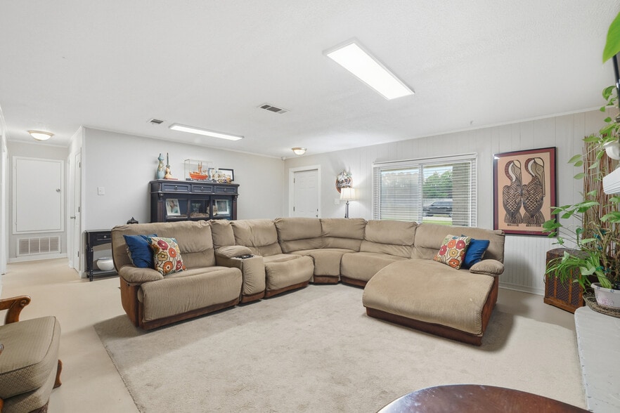 More Photos Of 14309 Stenum St, Biloxi Flex For Sale