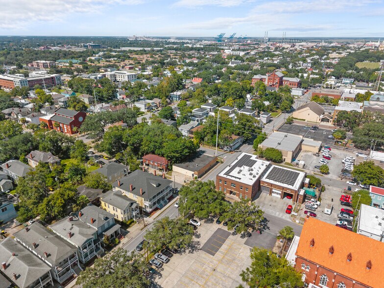 More Photos Of 1601-1605 Whitaker St, Savannah Freestanding For Sale