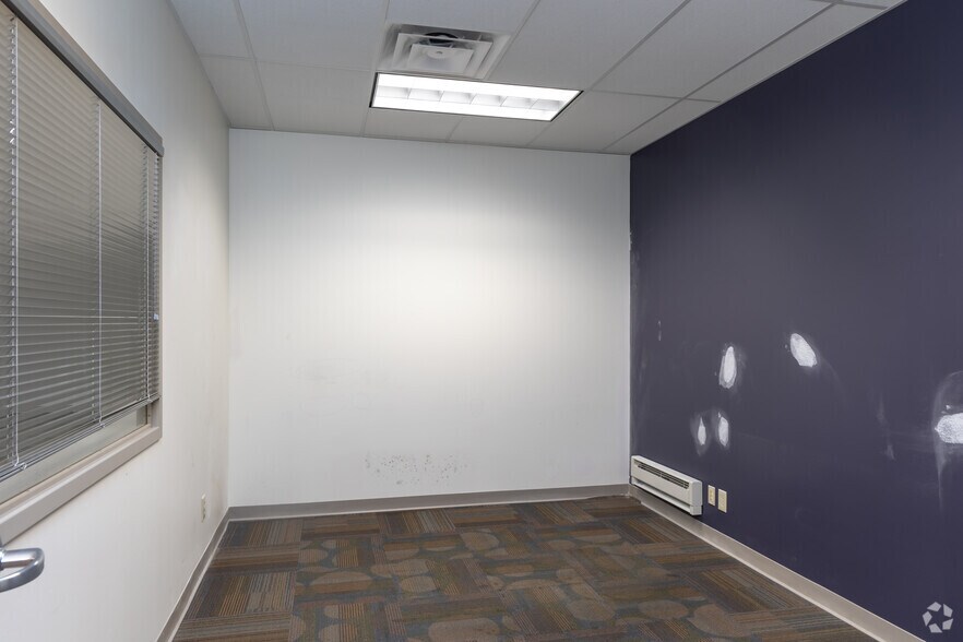 More Photos Of 21-31 Commerce Dr, O'Fallon Unknown For Lease