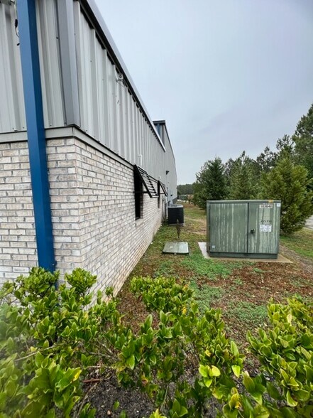 More Photos Of 171 Gardner Lacy Rd, Myrtle Beach Light Manufacturing For Lease