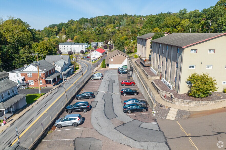 More Photos Of 8894 Knapp Ave, Bloomsburg Apartments For Sale