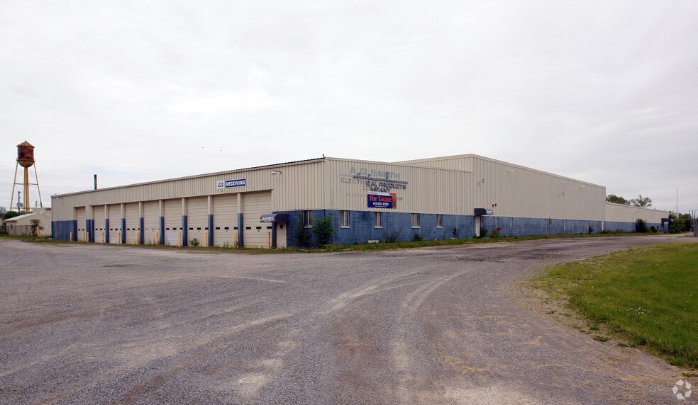 Primary Photo Of 200 Universal Dr, Owosso Manufacturing For Lease