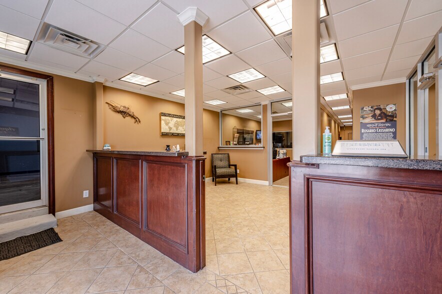 More Photos Of 1340 Highway 3, League City Freestanding For Sale