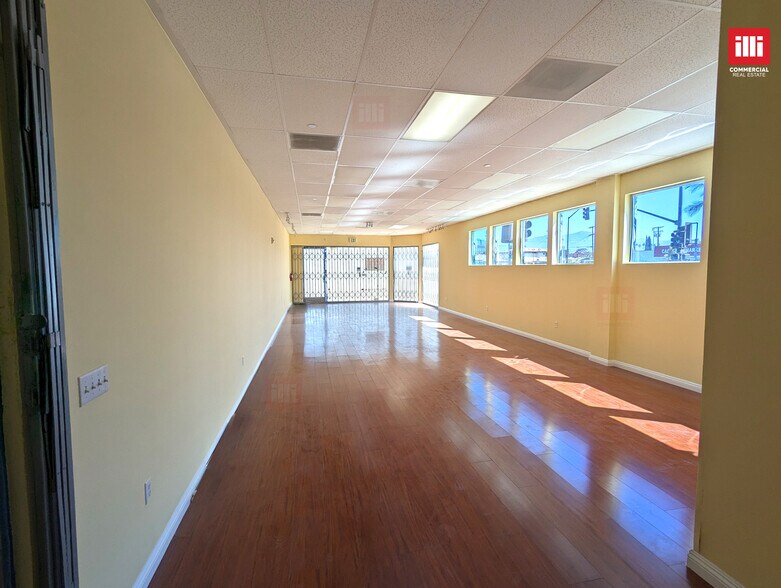 More Photos Of 432 E Valley Blvd, San Gabriel Storefront For Lease