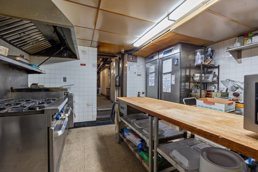 More Photos Of 209 Shewell Ave, Doylestown Restaurant For Sale