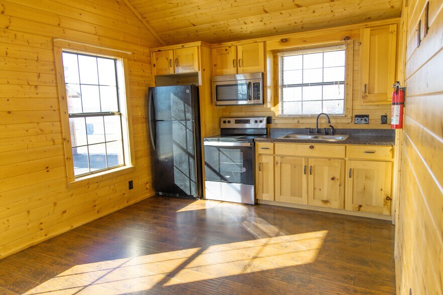 More Photos Of 2820 US Highway 380, Decatur Warehouse For Sale