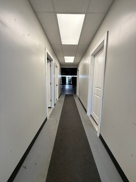 More Photos Of 1714 Easley Bridge Rd, Greenville Storefront Retail Office For Sale