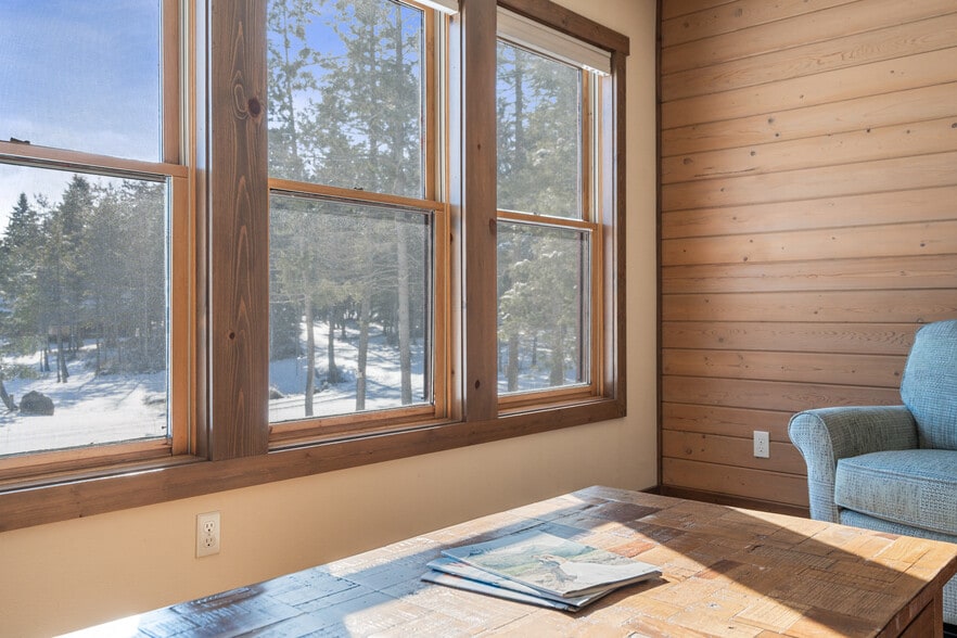 More Photos Of 1845 Hodgson Rd, Whitefish Hotel For Sale
