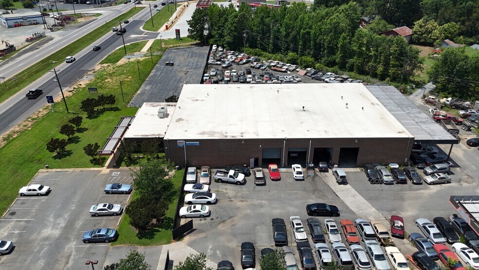 More Photos Of 4000 Highway 74 W, Monroe Auto Repair For Sale