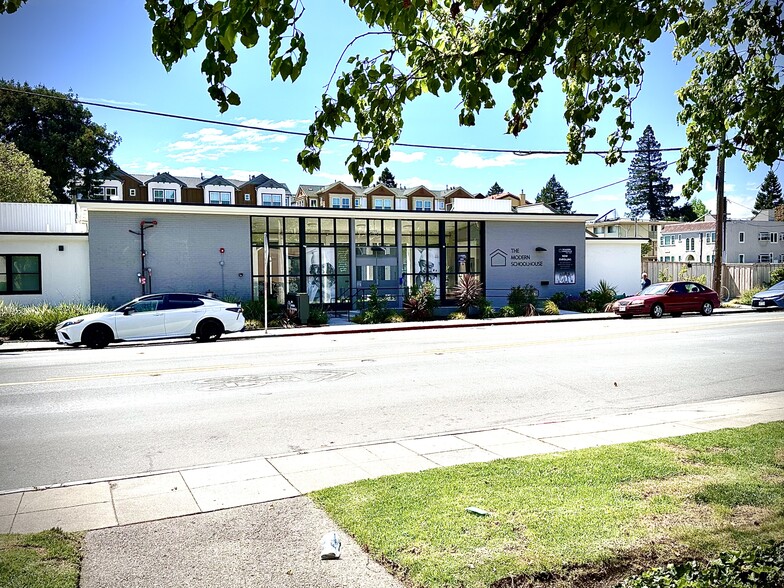 Primary Photo Of 77 N San Mateo Dr, San Mateo Daycare Center For Lease