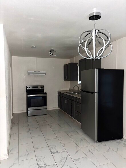 More Photos Of 401 N Bethel St, Roma Multifamily For Sale