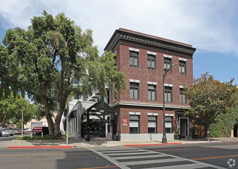 More Photos Of 1012 11th St, Modesto Office For Lease