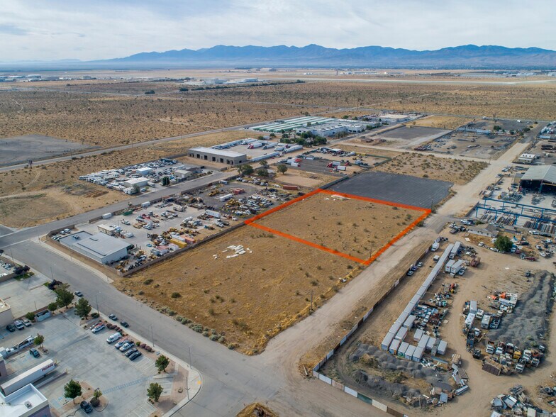 More Photos Of 7th St, Lancaster Land For Sale