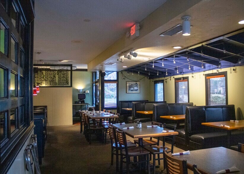 More Photos Of 1514 US Highway 70 W, Garner Restaurant For Sale