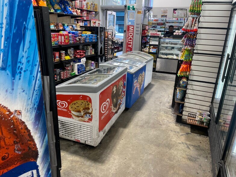 More Photos Of 138 E Hastings St, Vancouver Apartments For Sale