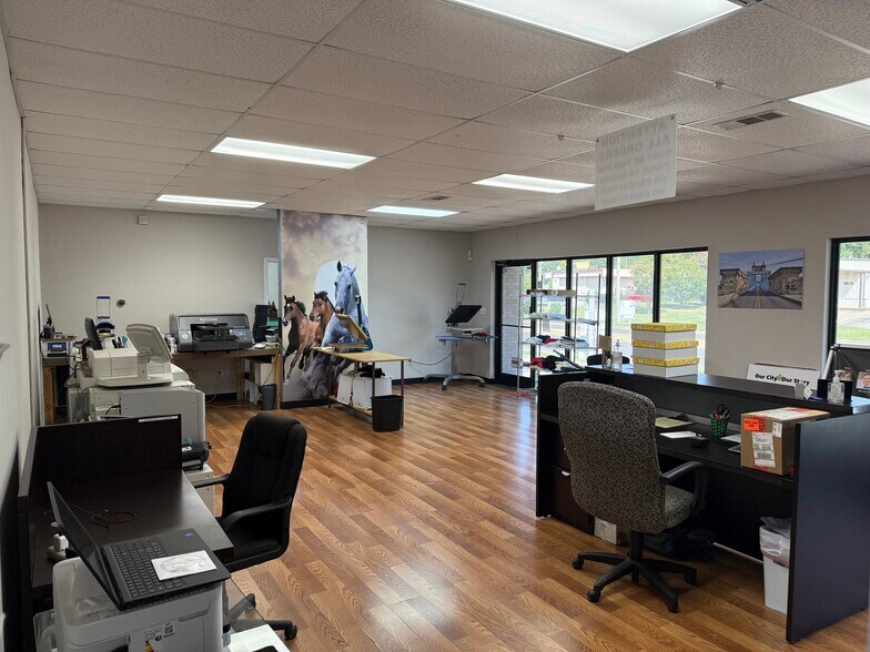 More Photos Of 5521 Pleasant View Rd, Memphis Light Distribution For Lease