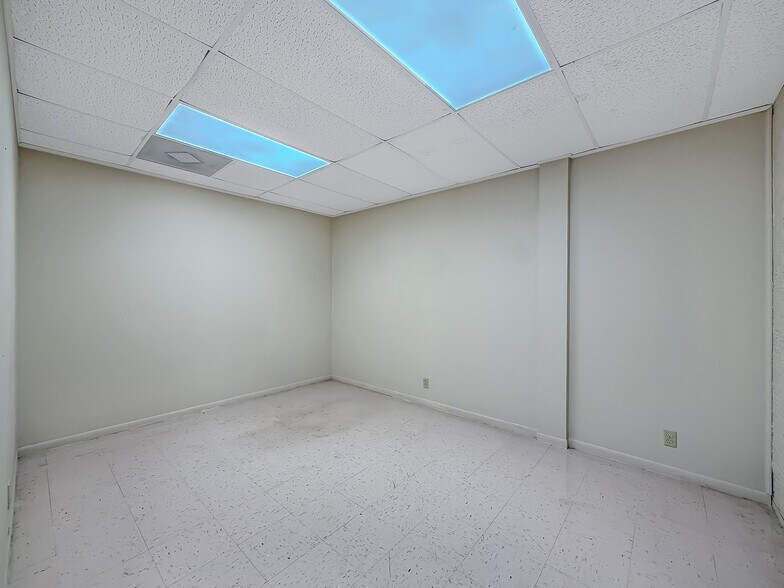 More Photos Of 1031 US Highway 181, Portland Bank For Sale