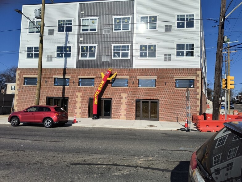 More Photos Of 451 Rhawn St, Philadelphia Apartments For Lease