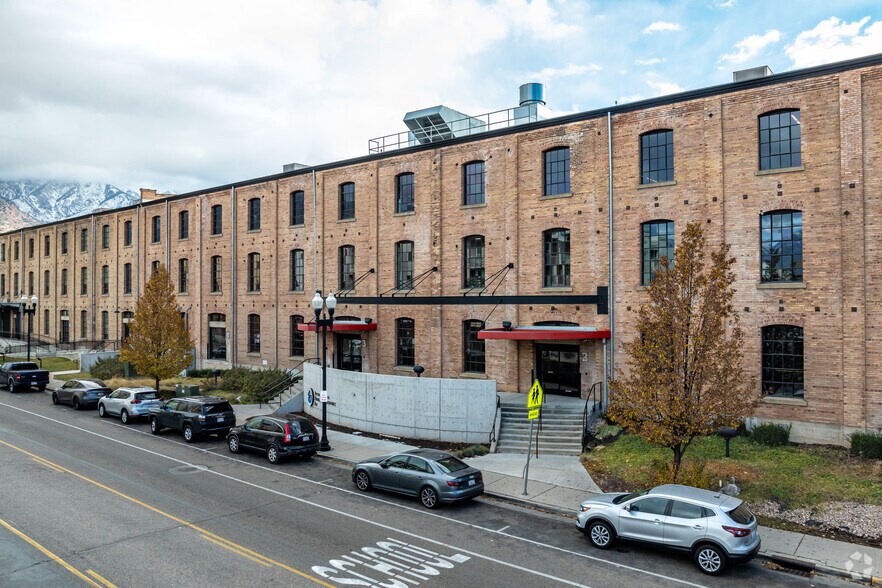 Primary Photo Of 225-251 E 20th St, Ogden Office For Lease