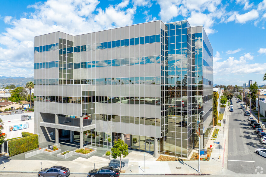 Primary Photo Of 4640 Lankershim Blvd, North Hollywood Office For Lease