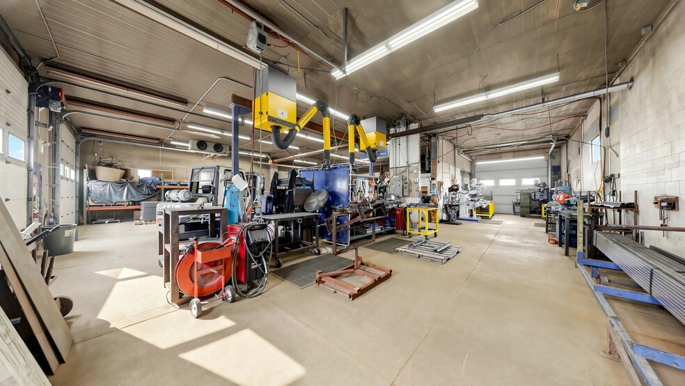 More Photos Of 116 Main St, Woodstock Industrial For Sale