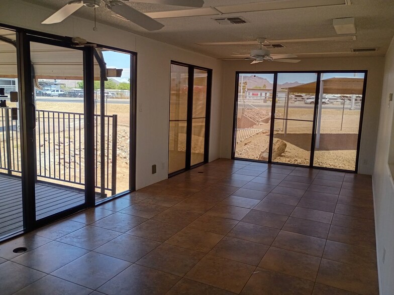 More Photos Of 10131 E Apache Trl, Mesa Restaurant For Lease