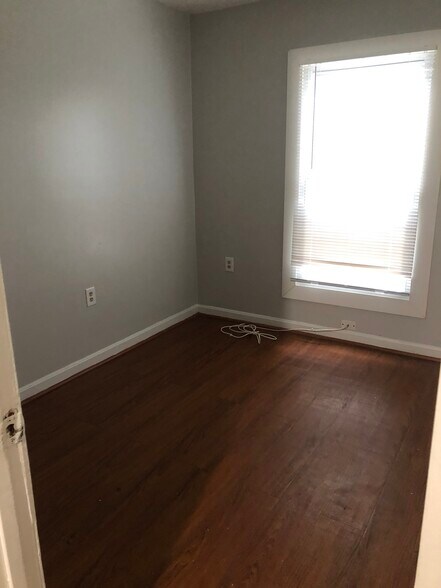 More Photos Of , Winchester Multifamily For Sale