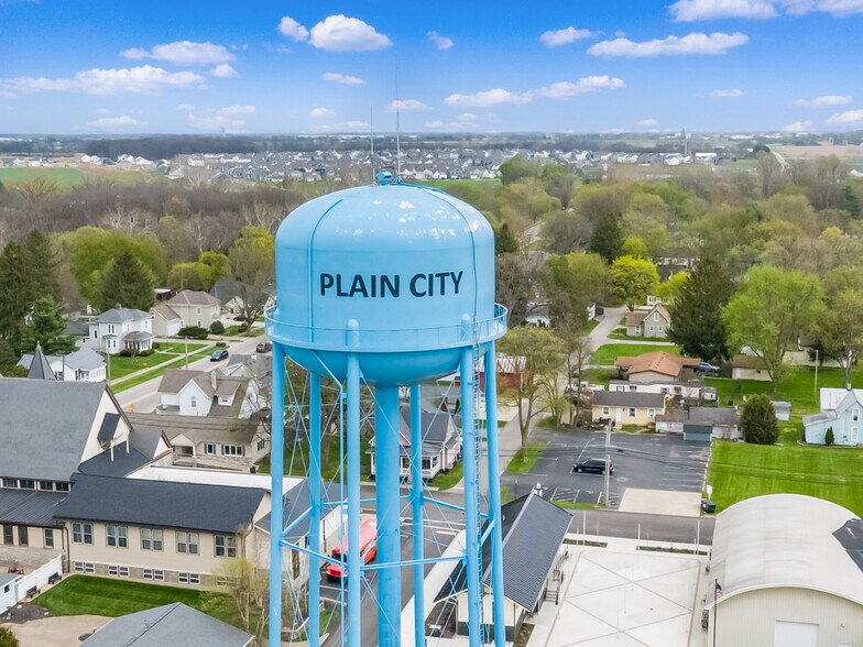 More Photos Of 235 S Jefferson Ave, Plain City Mixed Retail For Sale