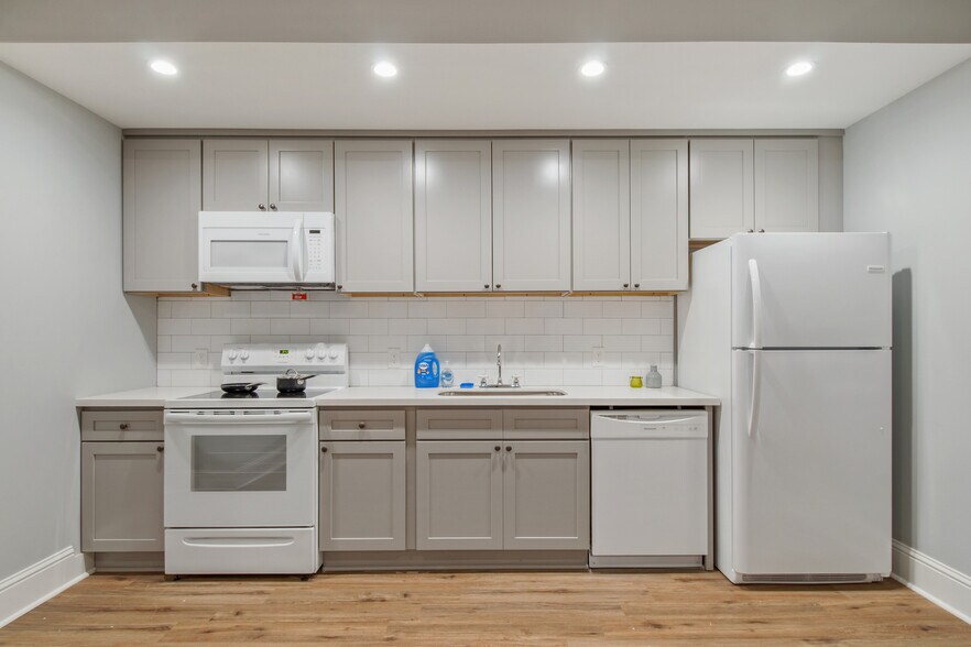 More Photos Of 2808 Philip St, New Orleans Apartments For Sale