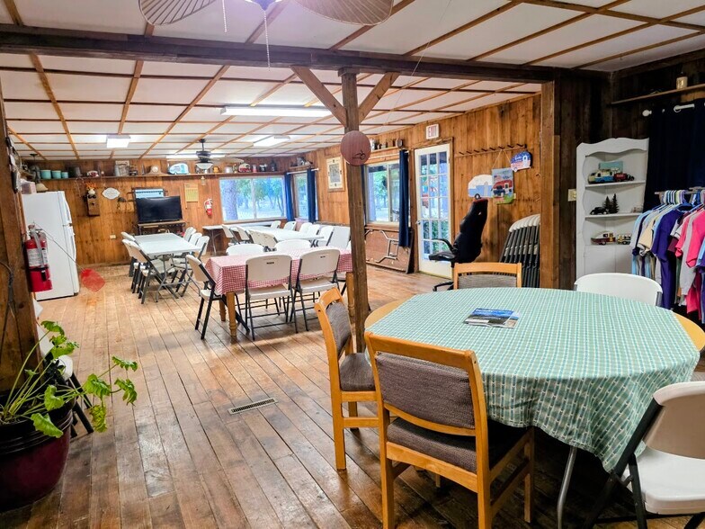 More Photos Of 755 SW Highway 54, Osceola Trailer Camper Park For Sale