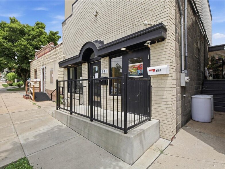 More Photos Of 641 S Prince St, Lancaster Storefront For Sale