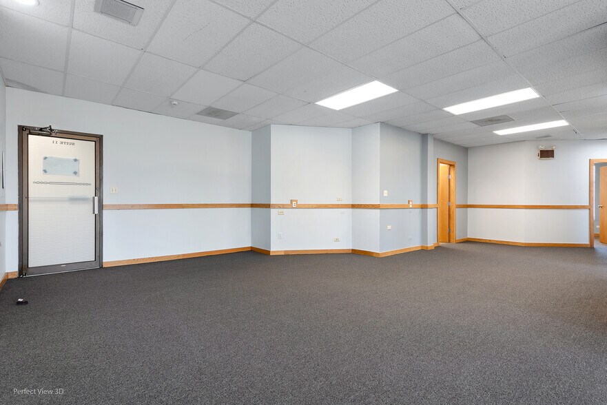 More Photos Of 507 W Kendall Dr, Yorkville Medical For Lease