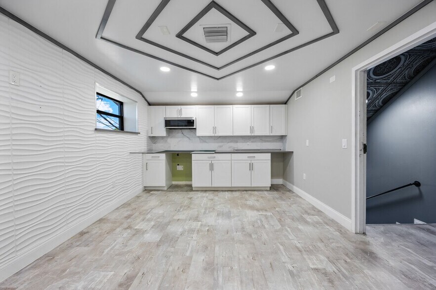 More Photos Of 1901 Danr Dr NE, Palm Bay Warehouse For Sale
