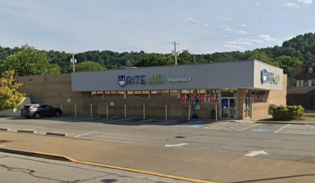 Primary Photo Of 847 Midland Ave, Midland Drugstore For Sale